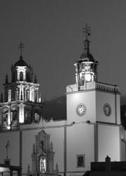 5. Without flash or tripod, my digital camera allowed me to successfully shoot the Parish Church in Guanajuato at night.