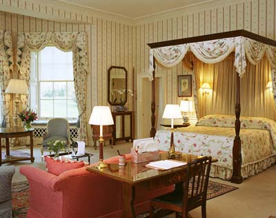 The Queen's Bedroom at Hartwell House. Photo courtesy of Hartwell House.