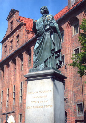 Statue of Nicolaus Copernicus, Torun´’s favorite son.
