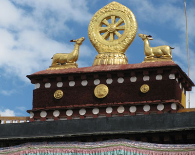 Ornamentation atop Jokhang Temple.