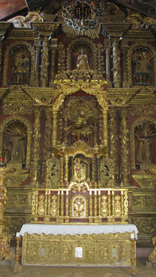 Gilded altar of San Miguel.