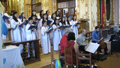 A student choir from Chile in San Ignacio Cathedral.