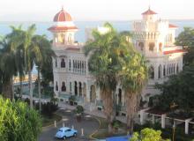 Many old Cuban mansions have been converted to paladares, privately owned high-end restaurants.