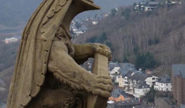 This statue at Reichsburg Castle in Cochem, Germany, overlooks the Mosel River.