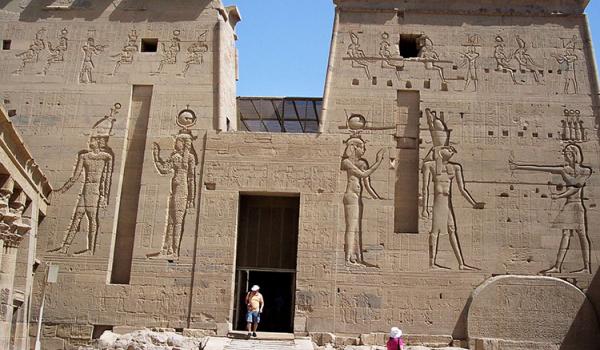 The reconstructed Philae Temples near Aswan. Photos: Keck