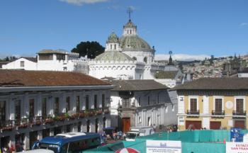 Plaza de San Francisco and Iglesia de la Compañia de Jesús — Quito. Photo by Stephen O. Addison, Jr. 