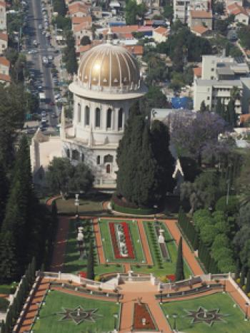 Shrine of the Báb and the Bahá'í terraced gardens — Haifa, Israel. Photo by Marilyn Armel