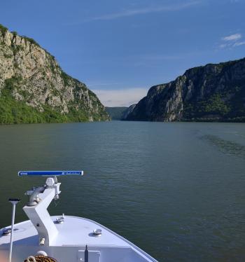 The Iron Gates gorge, between Serbia and Romania, made for a fantastic travel day.
