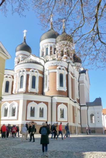 The Neo-Byzantine Alexander Nevsky Cathedral, constructed from 1894 to 1900, dominates Tallinn's Castle Square.