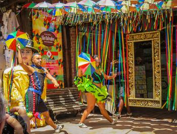 In the old section of Recife, Brazil, these dancers were trying to lure us into a souvenir store (January 2020).