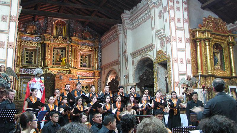 The evening concert in the mission of San José de Chiquitos.