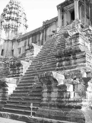 Angkor Wat’s upper terraces test the climbing fitness of visitors. Photo: Keck