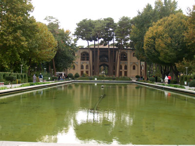 Pool of the graceful pleasure pavilion at Hasht Behest — Isfahan. Photos: Horn