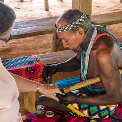 A road trip northeast of Panama City and a ride in a dugout canoe took us to a village of the Embera tribe, where an elder applied a body-dye design to the hand of my wife, Sandra. (The dye wore off after a few days.) 