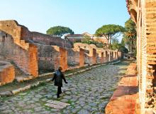 To mentally reconstruct a ruined ancient site like Italy’s Ostia Antica, it pays to do some homework in advance.