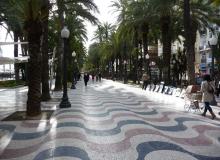 Alicante&rsquo; s Explanada de España is easily recognizable by its wavy mosaic 