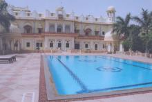 Swimming pool at Laxmi Vilas — Bharatpur, India.